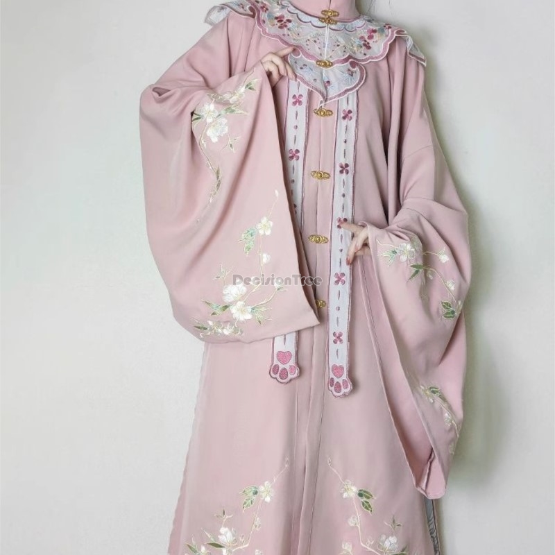 Set Hanfu ricamato in stile di - Embroidery Horse recensione e prezzo