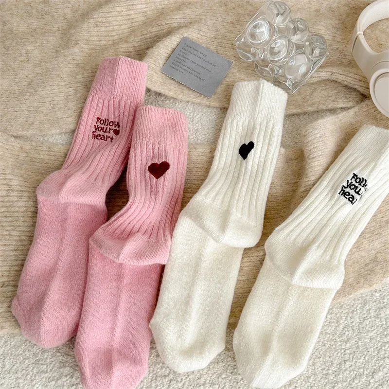 Calzini a tubo centrale Haraju - Embroidery Lovers recensione e prezzo