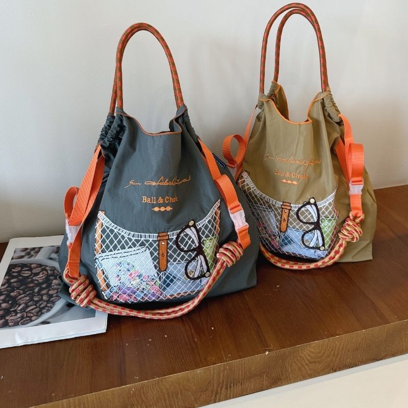 Nuova borsa a tracolla da donn - Embroidery Gift Ideas recensione e prezzo
