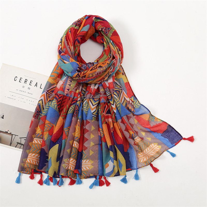 2025 Moda di Lusso Petalo Flor - Embroidery Shawl recensione e prezzo